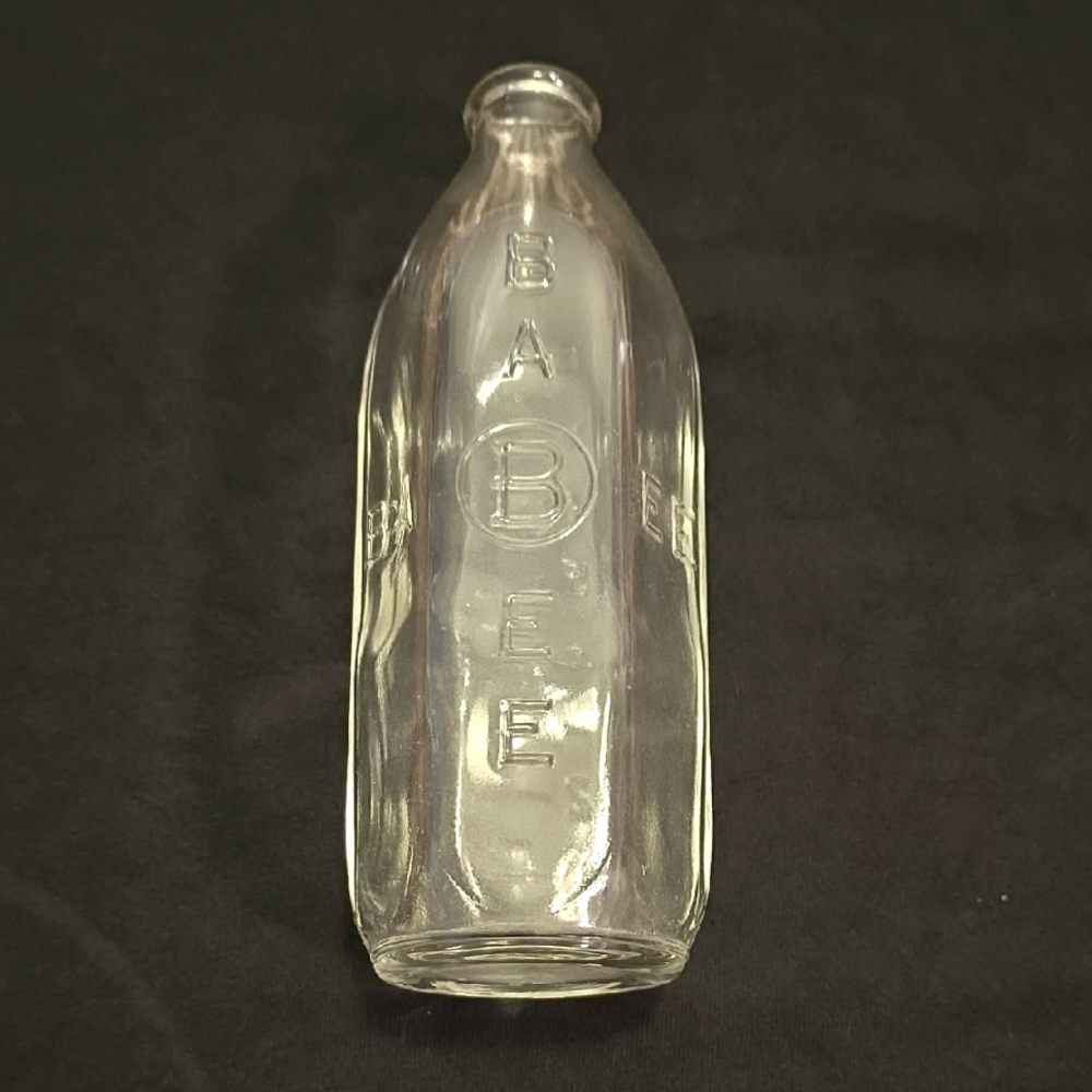 Vintage BROCKWAY “BABEE” 8oz Clear Glass Baby Bottle